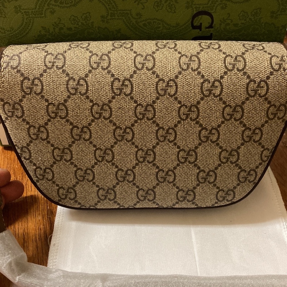 Classy 💎 Gucci Mini Soft Trunk - Picture 6 of 8